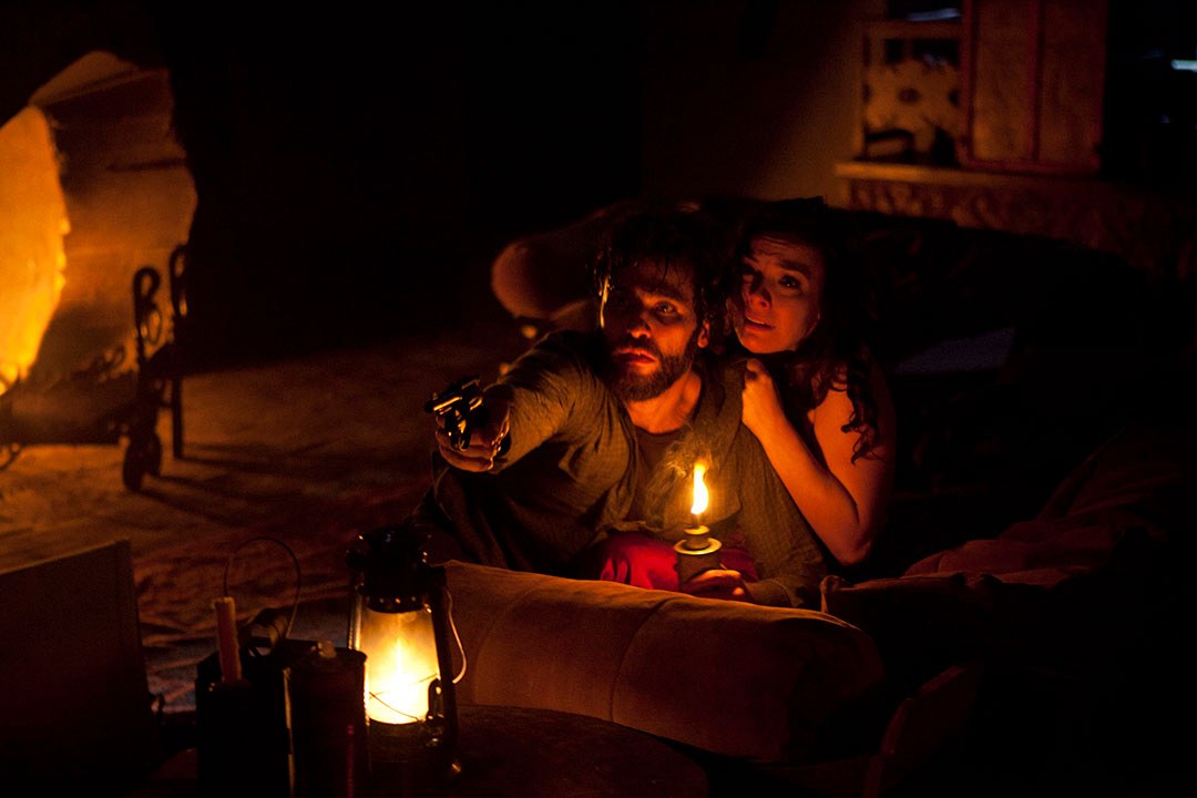Cena noturna de Isolados